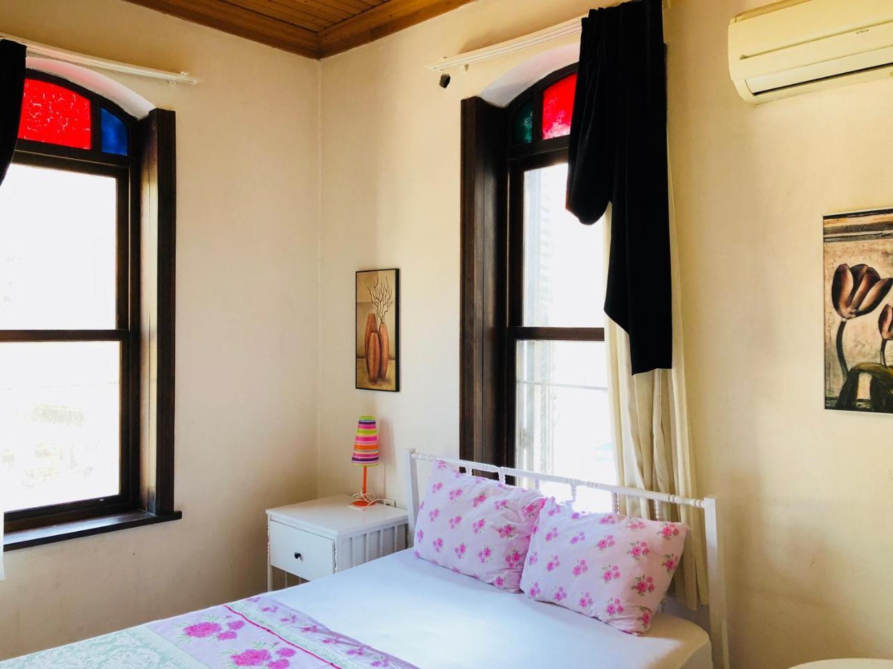 Pastor Historical Apart-Hotel The Gulf Of Izmir Exterior foto